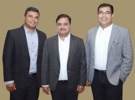 Left to Right – Vaibhav Agarwal, Neelesh Agarwal and Vishal Agrawal of the Vaibhav group |NOVA RS 5003