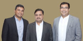 Left to Right – Vaibhav Agarwal, Neelesh Agarwal and Vishal Agrawal of the Vaibhav group |NOVA RS 5003